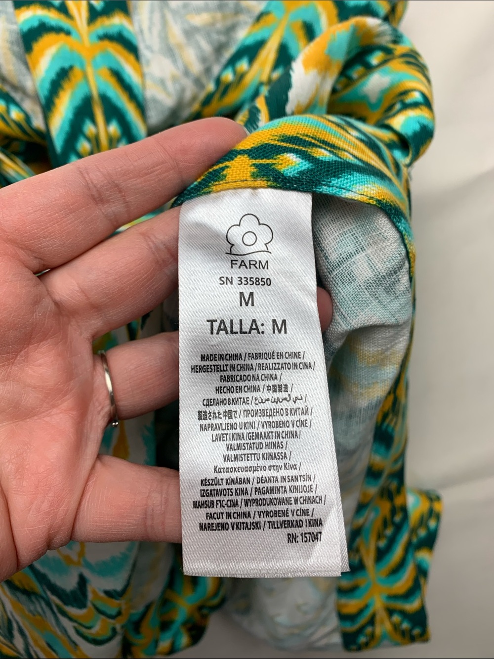 Farm Rio medium new Halter Maxi Dress tropical tapestry Green Yellow linen - Picture 13 of 14